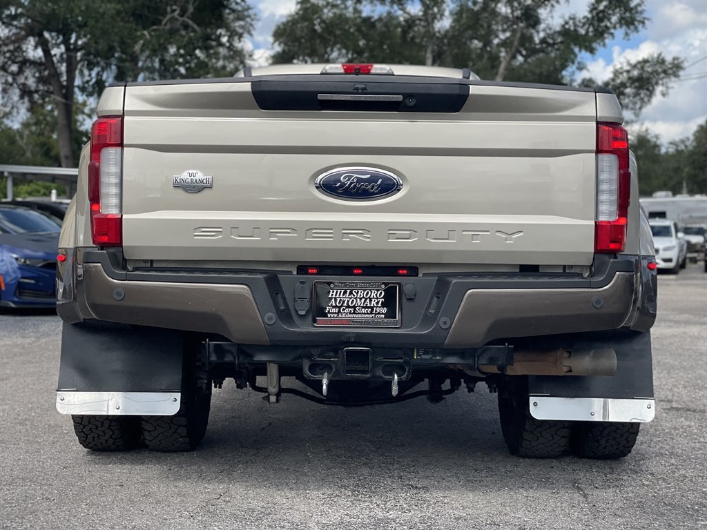Used 2017 Ford F350 King Ranch w/ King Ranch Ultimate Package AWD/4WD image 19