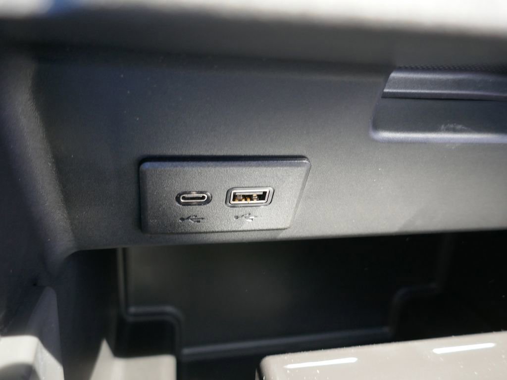 New 2026 Chevrolet Silverado 1500 RST w/ RST All Star Premium Package AWD/4WD image 26