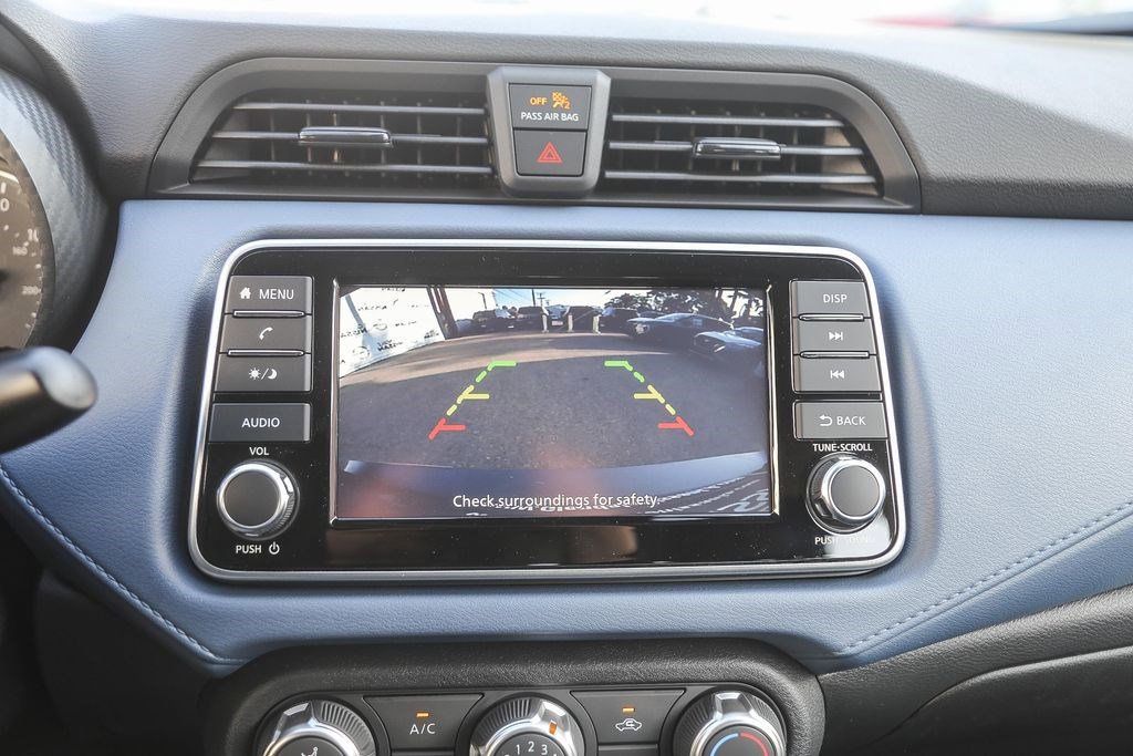 New 2025 Nissan Versa SV w/ Trunk Package FWD image 22