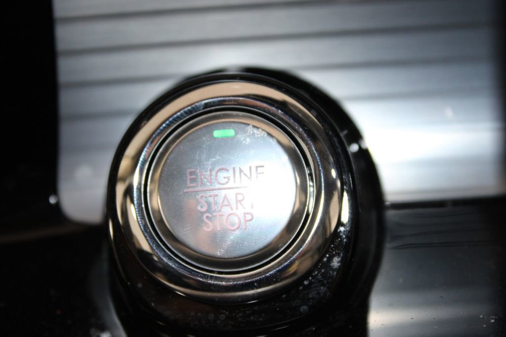 Used 2022 Lincoln Corsair AWD w/ Equipment Group 101A image 27