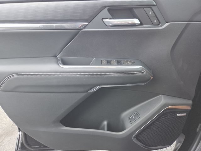 New 2026 GMC Acadia Elevation w/ Elevation Premium Package AWD/4WD image 33