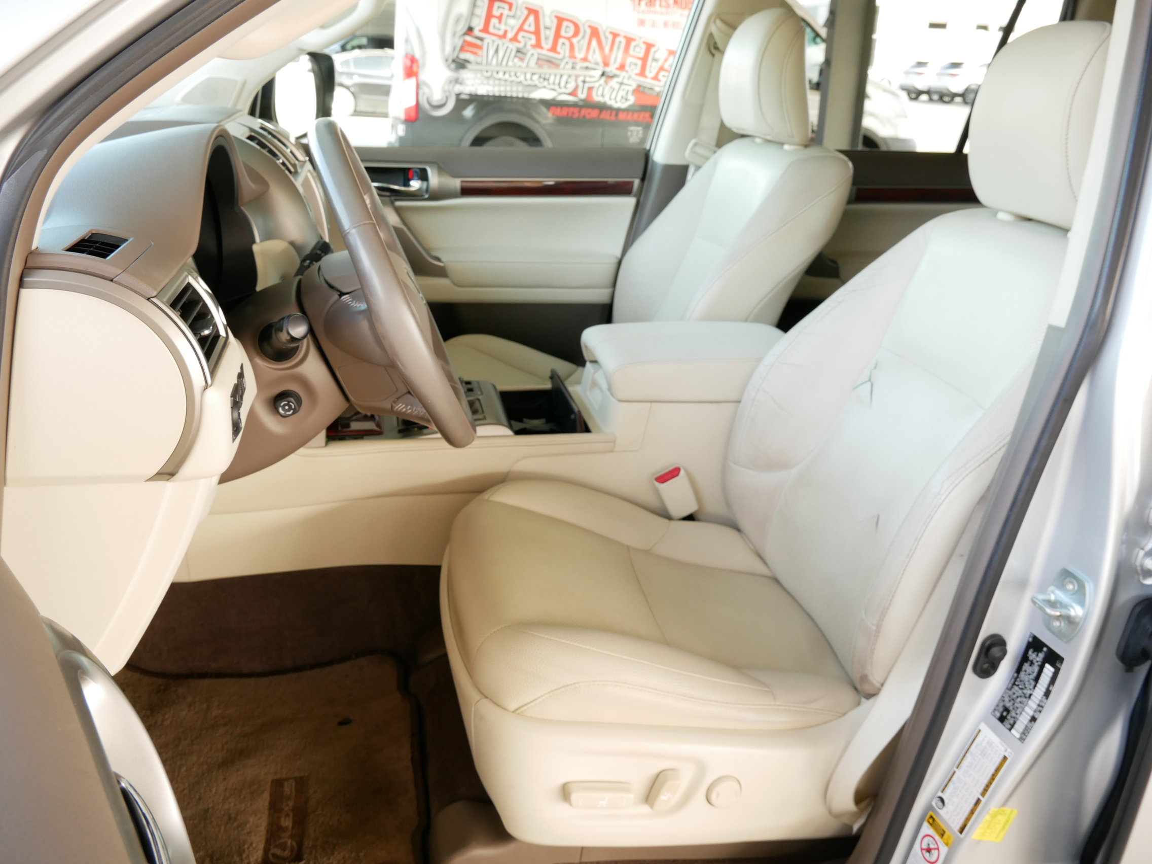 Used 2012 Lexus GX 460 image 2