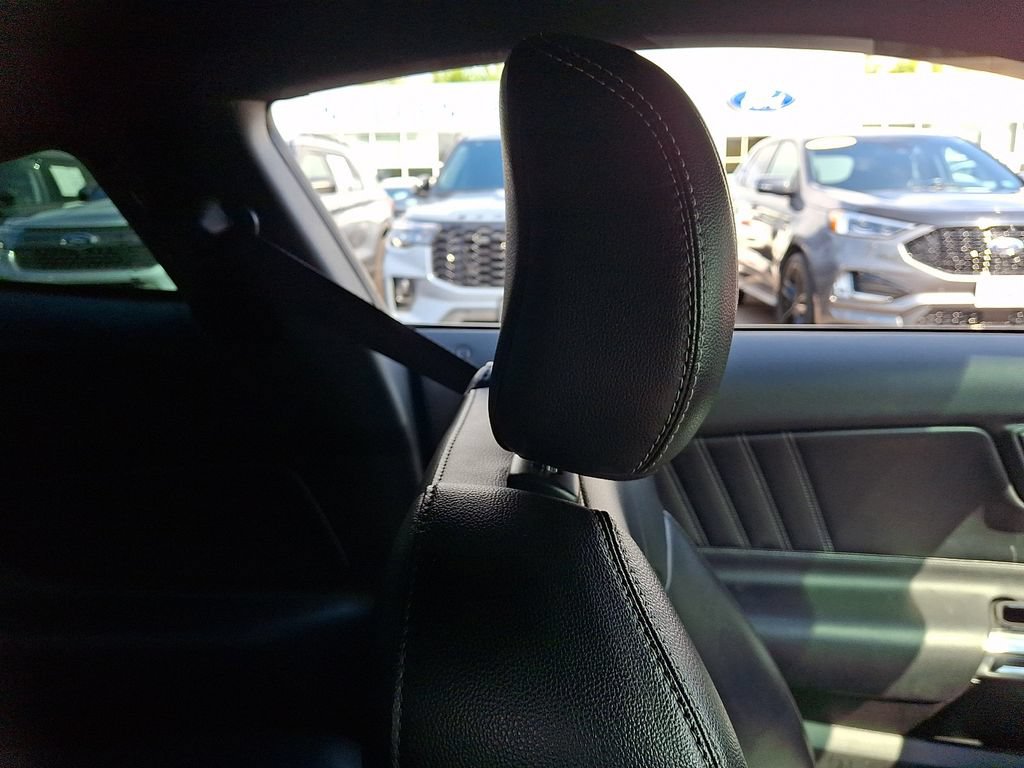 Used 2021 Ford Mustang GT Premium RWD image 13