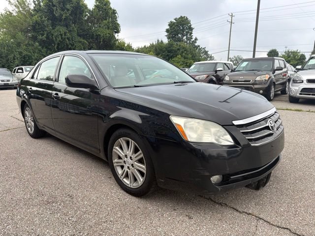 Used 2006 Toyota Avalon Limited FWD image 1