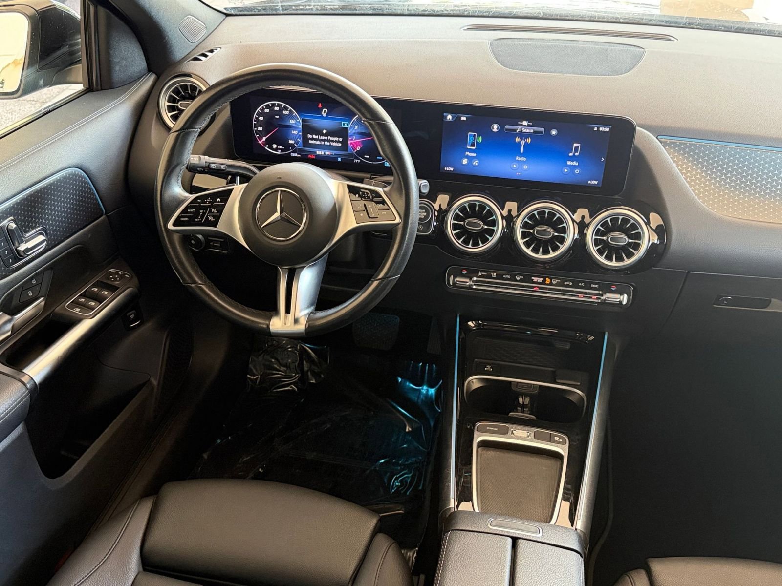 Used 2025 Mercedes-Benz GLA 250 image 35