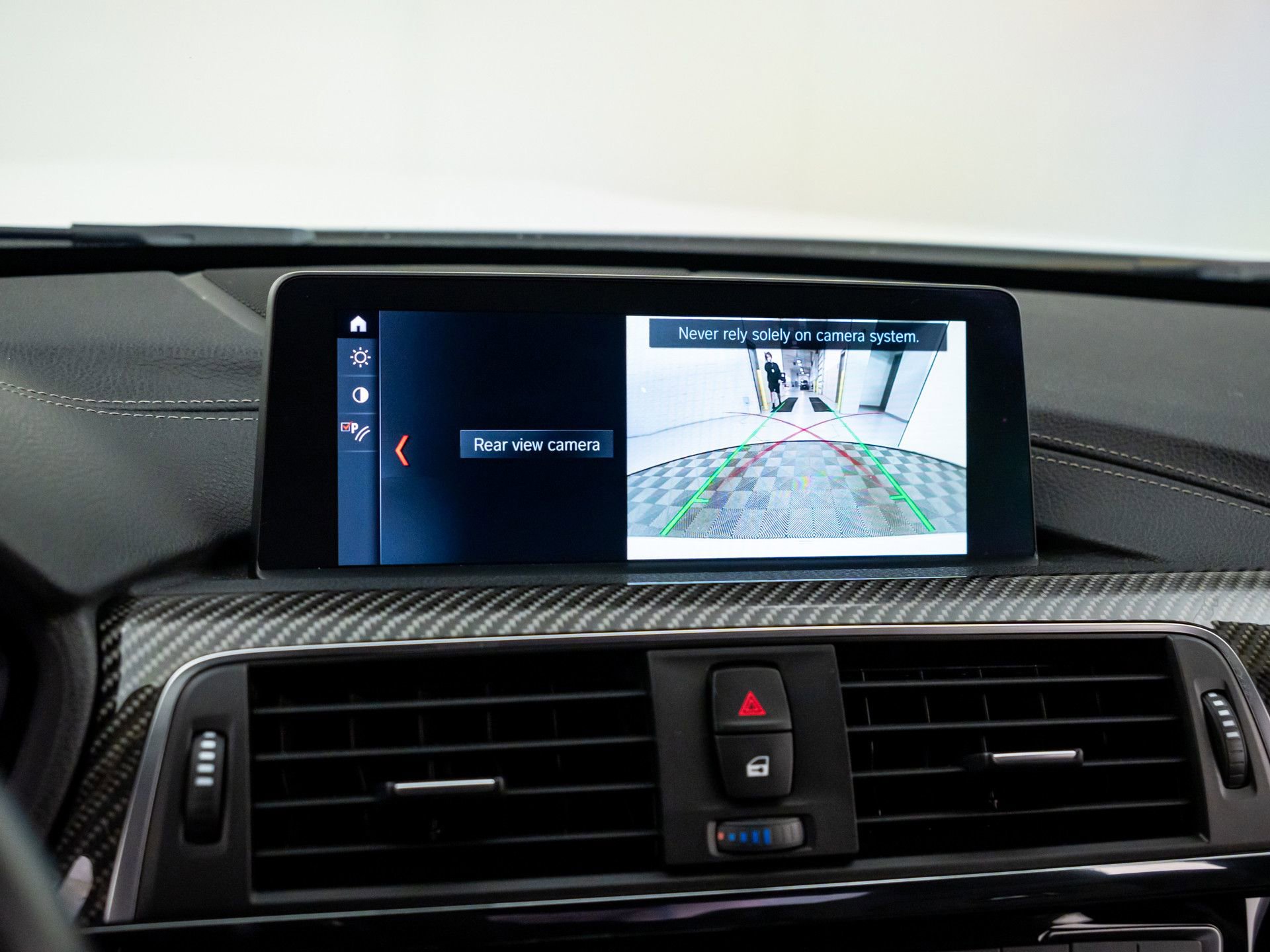 Used 2018 BMW M3 image 29