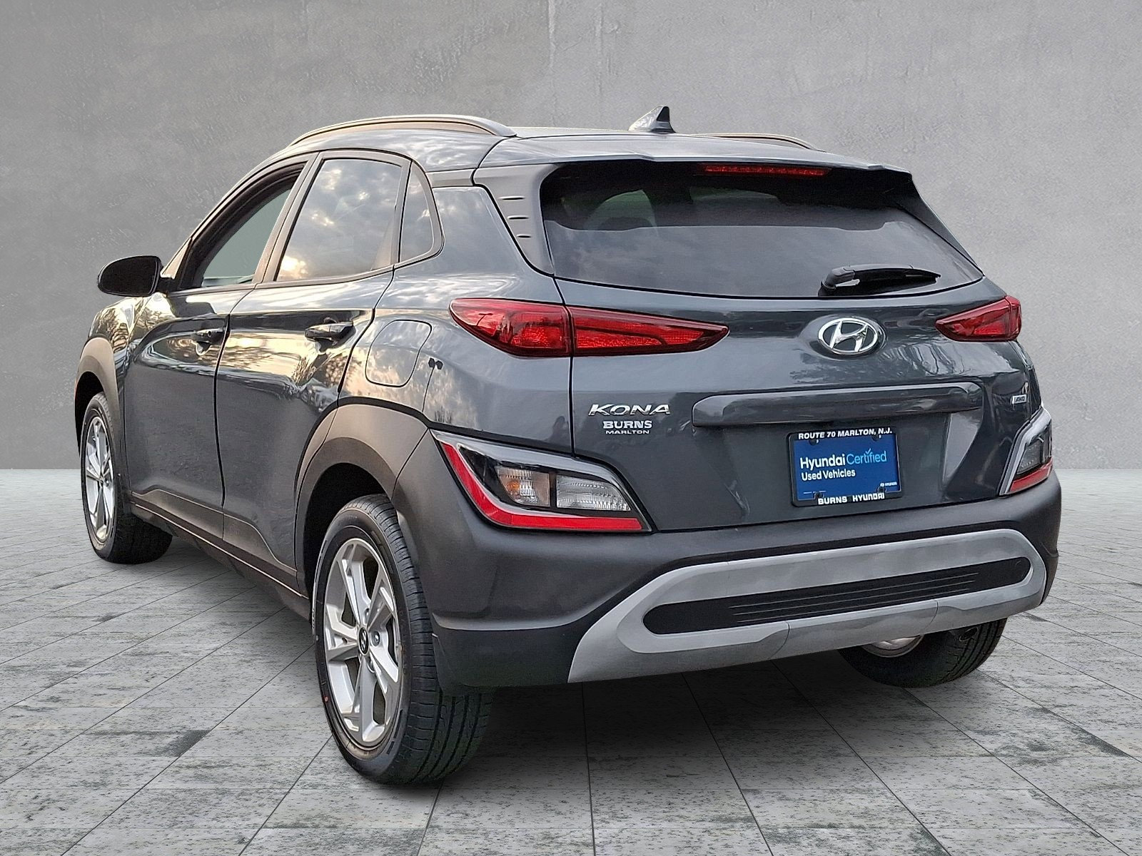 Certified 2022 Hyundai Kona SEL w/ Cargo Package AWD/4WD image 6