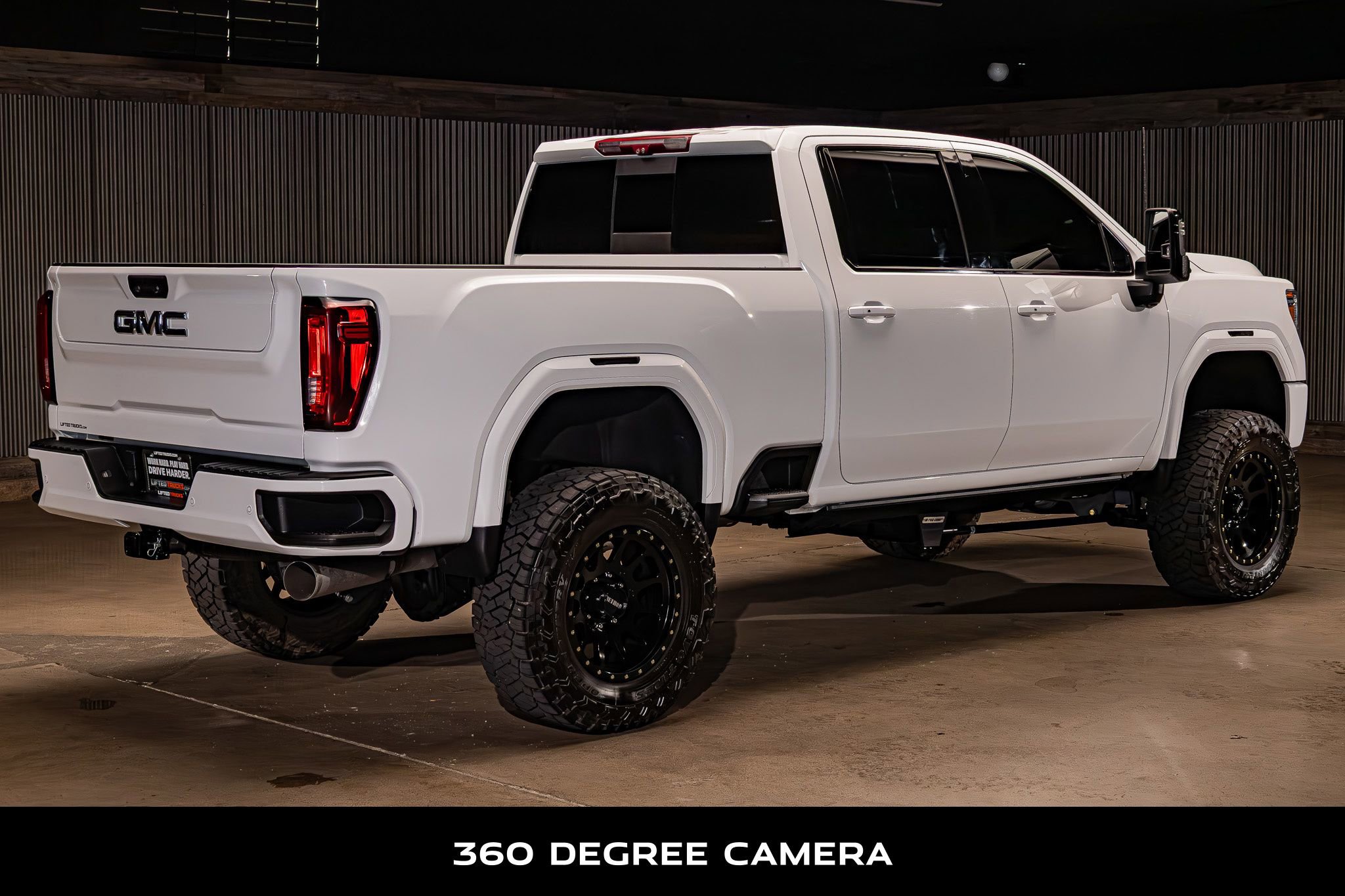 Used 2023 GMC Sierra 2500 AT4 w/ AT4 Premium Plus Package AWD/4WD image 9