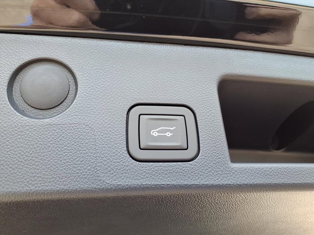New 2026 Chevrolet Equinox RS w/ Safety and Technology Package image 6
