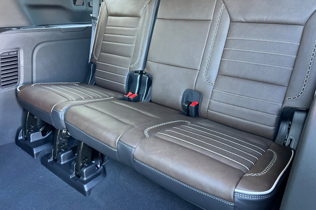 New 2026 GMC Yukon XL Denali Ultimate image 13