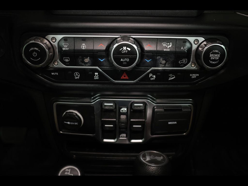 Used 2021 Jeep Wrangler Unlimited Sport AWD/4WD image 22