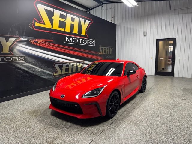 Used 2023 Toyota GR86 Premium RWD image 1