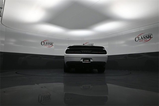 Used 2019 Dodge Challenger R/T w/ Plus Package image 30