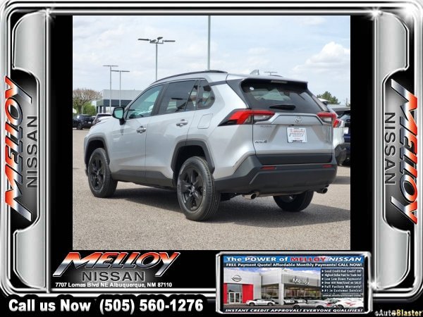 Used 2022 Toyota RAV4 XLE FWD image 6