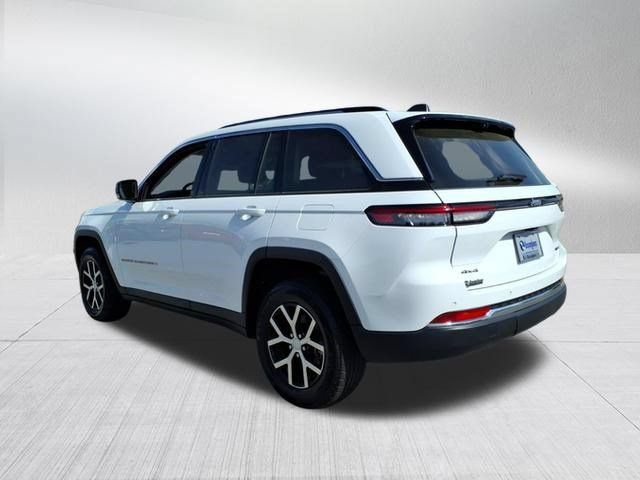 Certified 2023 Jeep Grand Cherokee Limited w/ Luxury Tech Group II AWD/4WD image 6