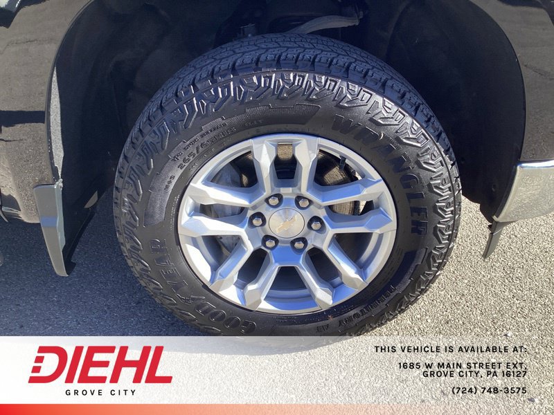 Used 2023 Chevrolet Silverado 1500 LT AWD/4WD image 9