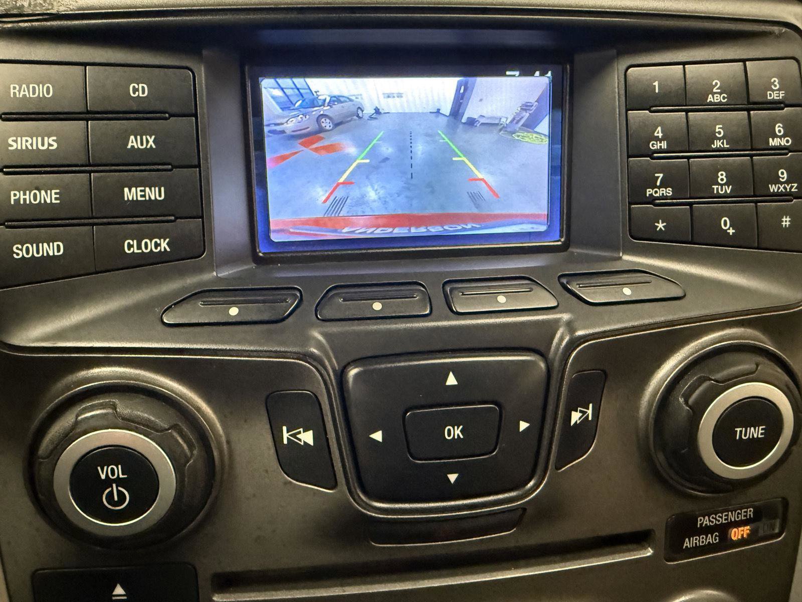 Used 2013 Ford Edge SEL image 21