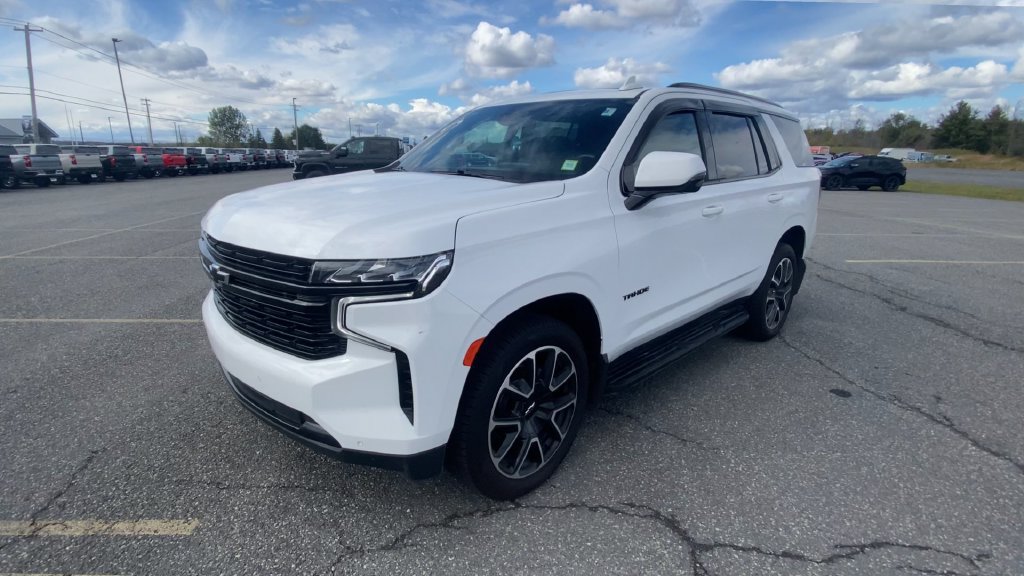 Certified 2023 Chevrolet Tahoe RST w/ Luxury Package AWD/4WD image 4