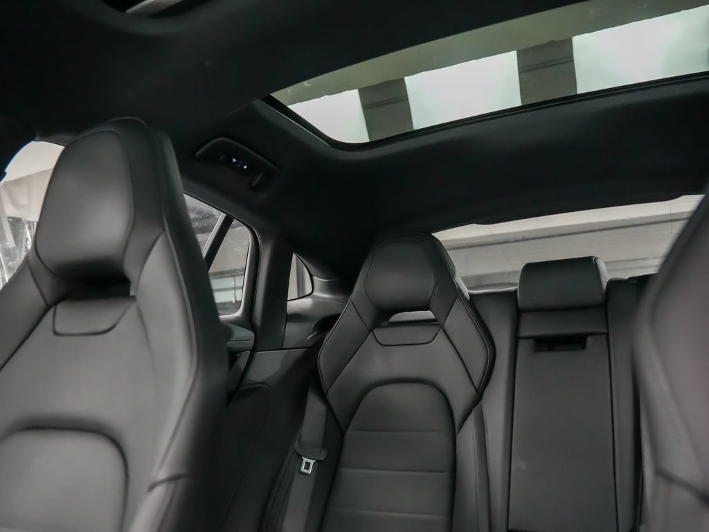 New 2026 Porsche Panamera 4 AWD/4WD image 33