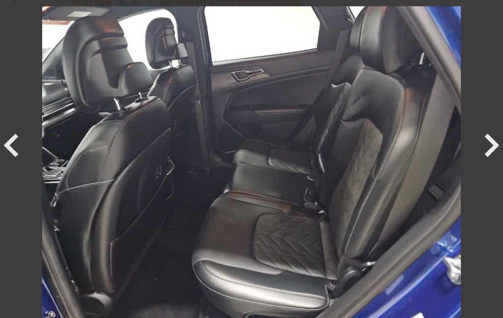 Used 2023 Kia Sportage X-Line AWD/4WD image 11