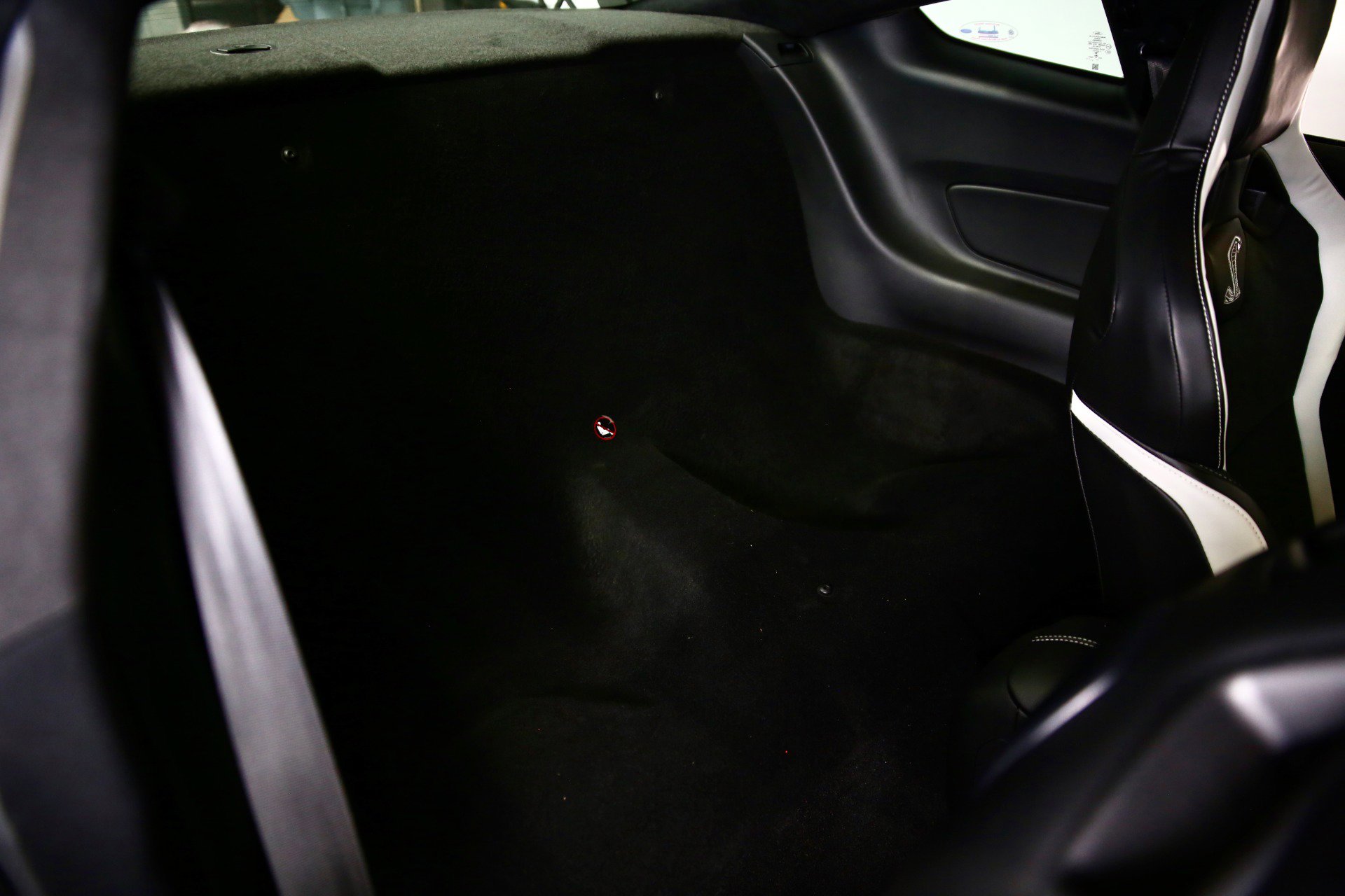 Used 2021 Ford Mustang Shelby GT500 w/ Carbon Fiber Track Pack RWD image 21