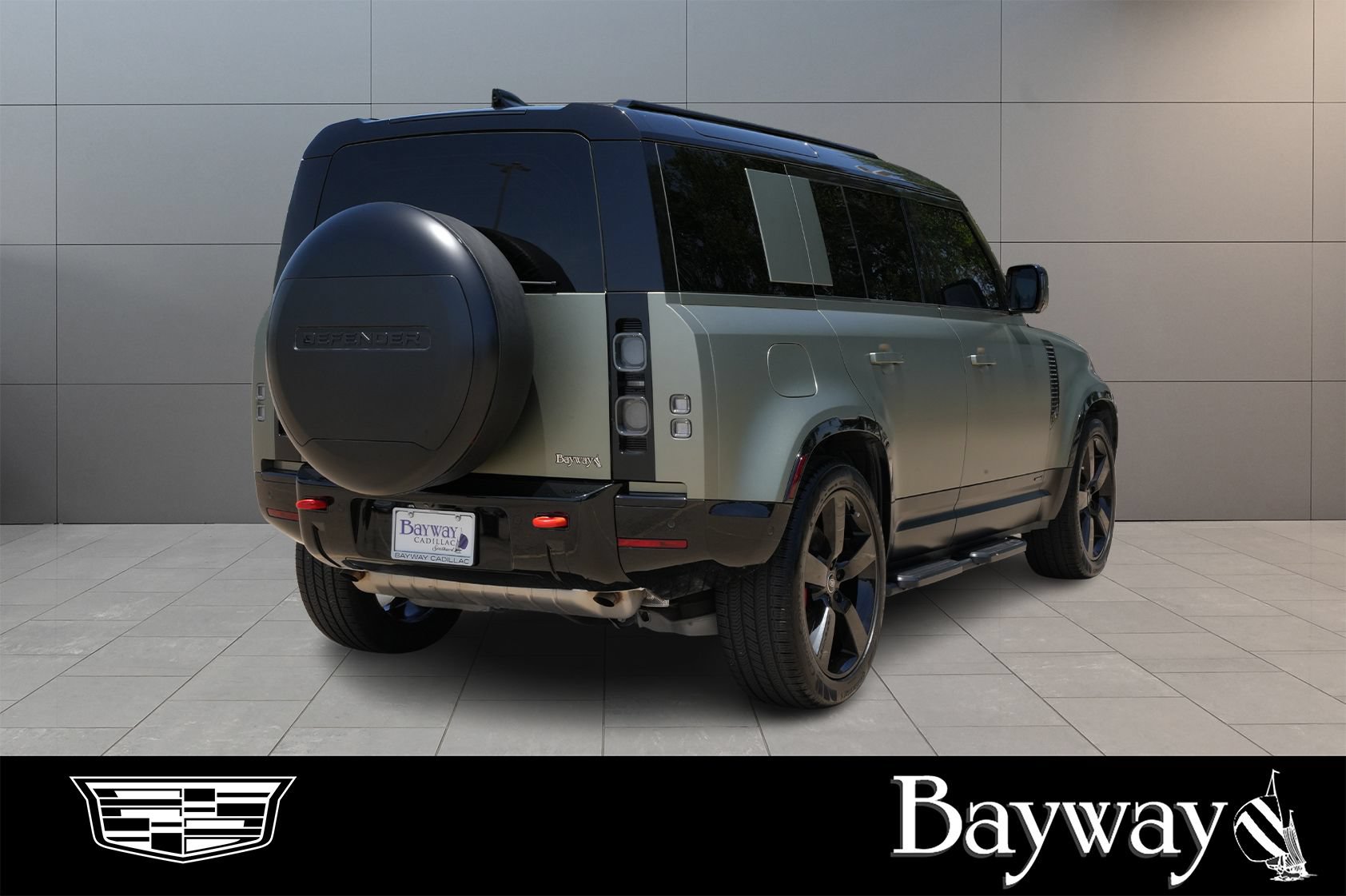 Used 2025 Land Rover Defender 110 X AWD/4WD image 6