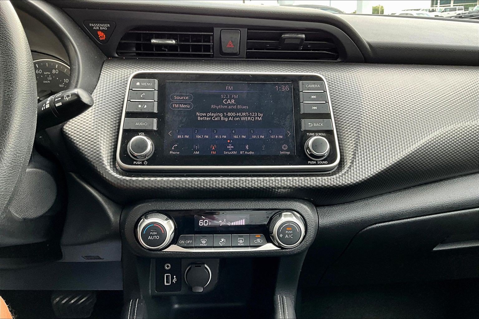 Used 2018 Nissan Kicks SV FWD image 11