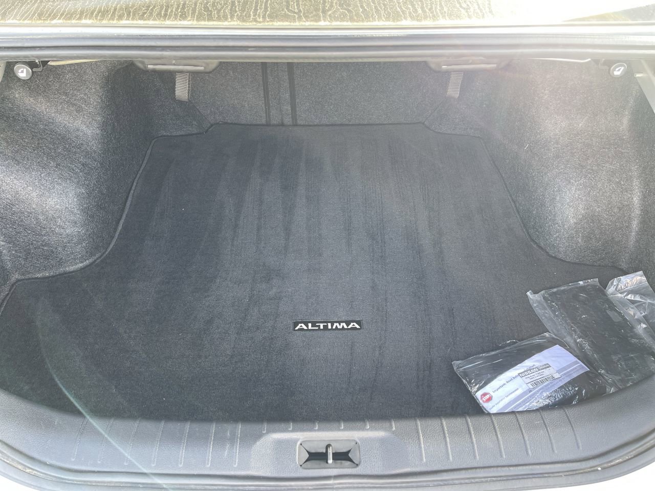 Used 2022 Nissan Altima 2.5 SV FWD image 24