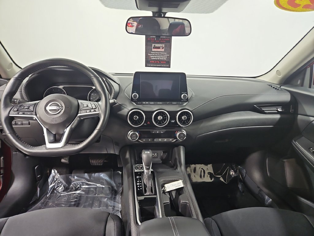 Used 2025 Nissan Sentra SV w/ All-Weather Package FWD image 13
