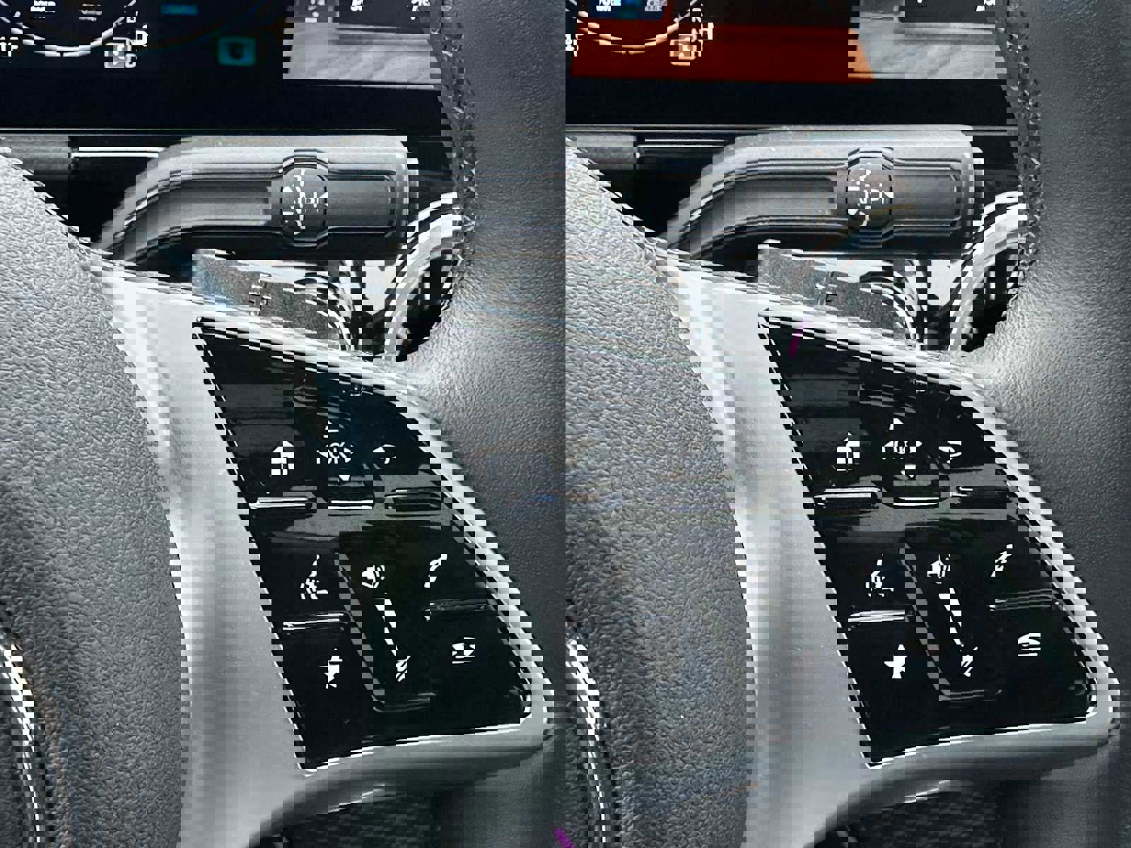 Used 2024 Mercedes-Benz GLA 250 GLA 250 image 35