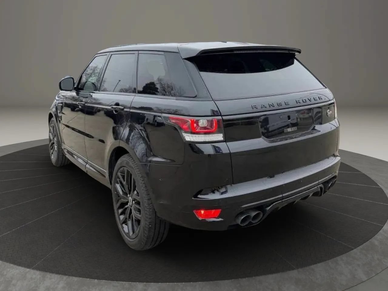 Used 2015 Land Rover Range Rover Sport SVR AWD/4WD image 5