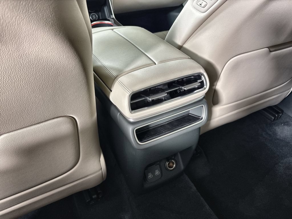 New 2026 Genesis GV80 2.5T RWD image 22