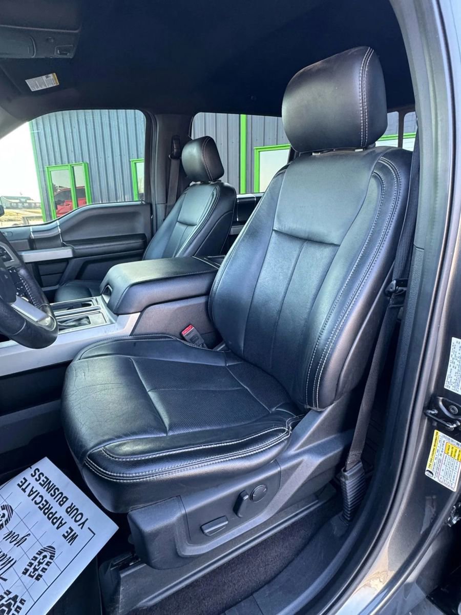 Used 2019 Ford F150 Lariat image 17