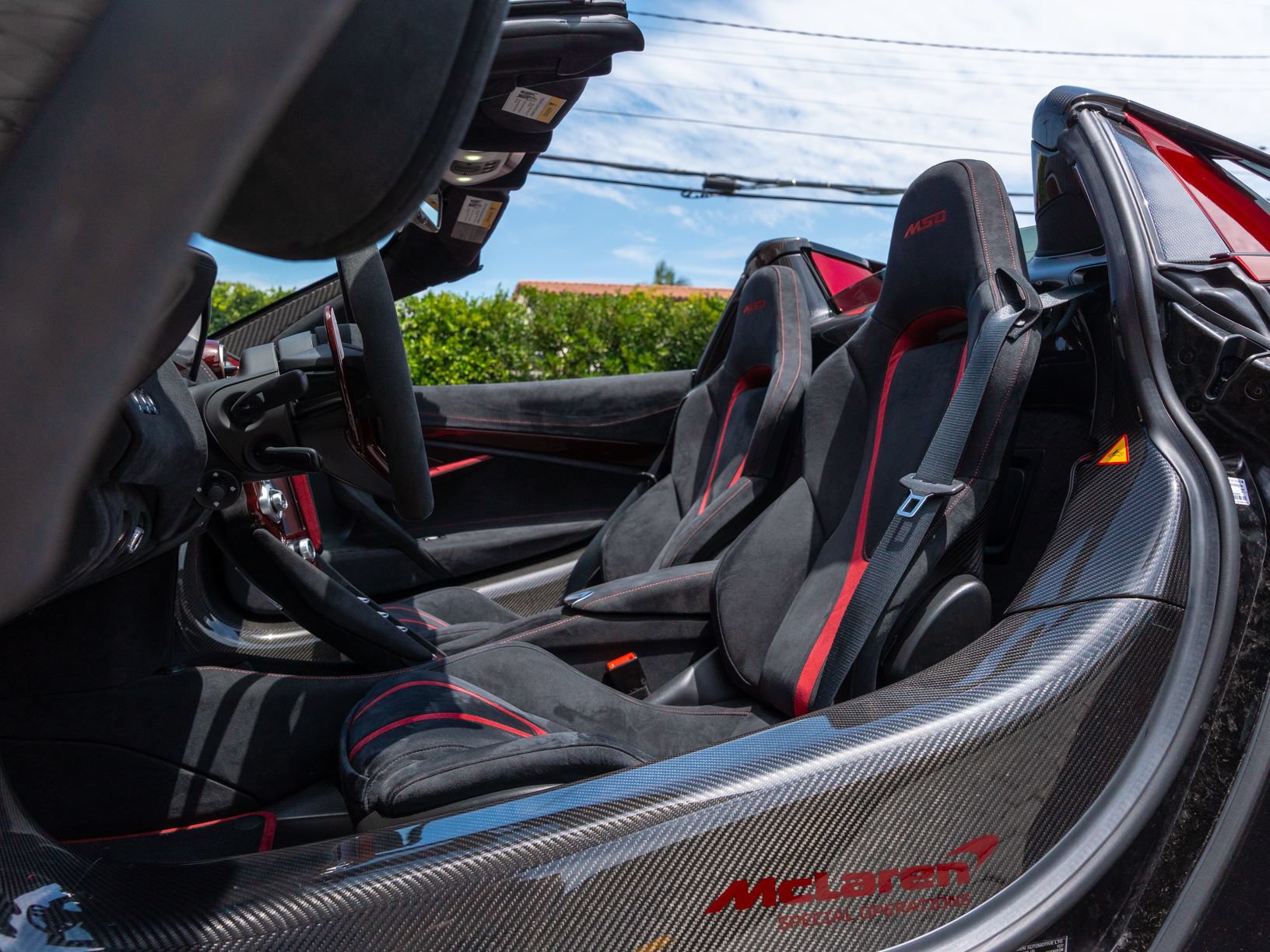 Used 2022 McLaren 765LT RWD image 12