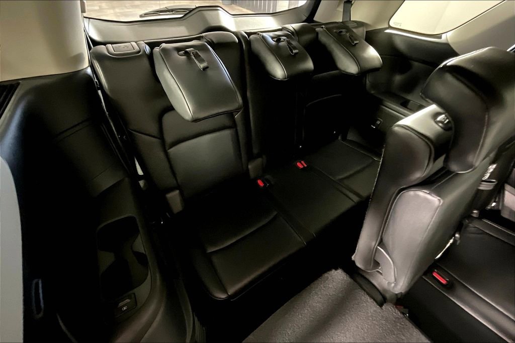 Used 2022 Nissan Pathfinder SL w/ Cargo Package image 38