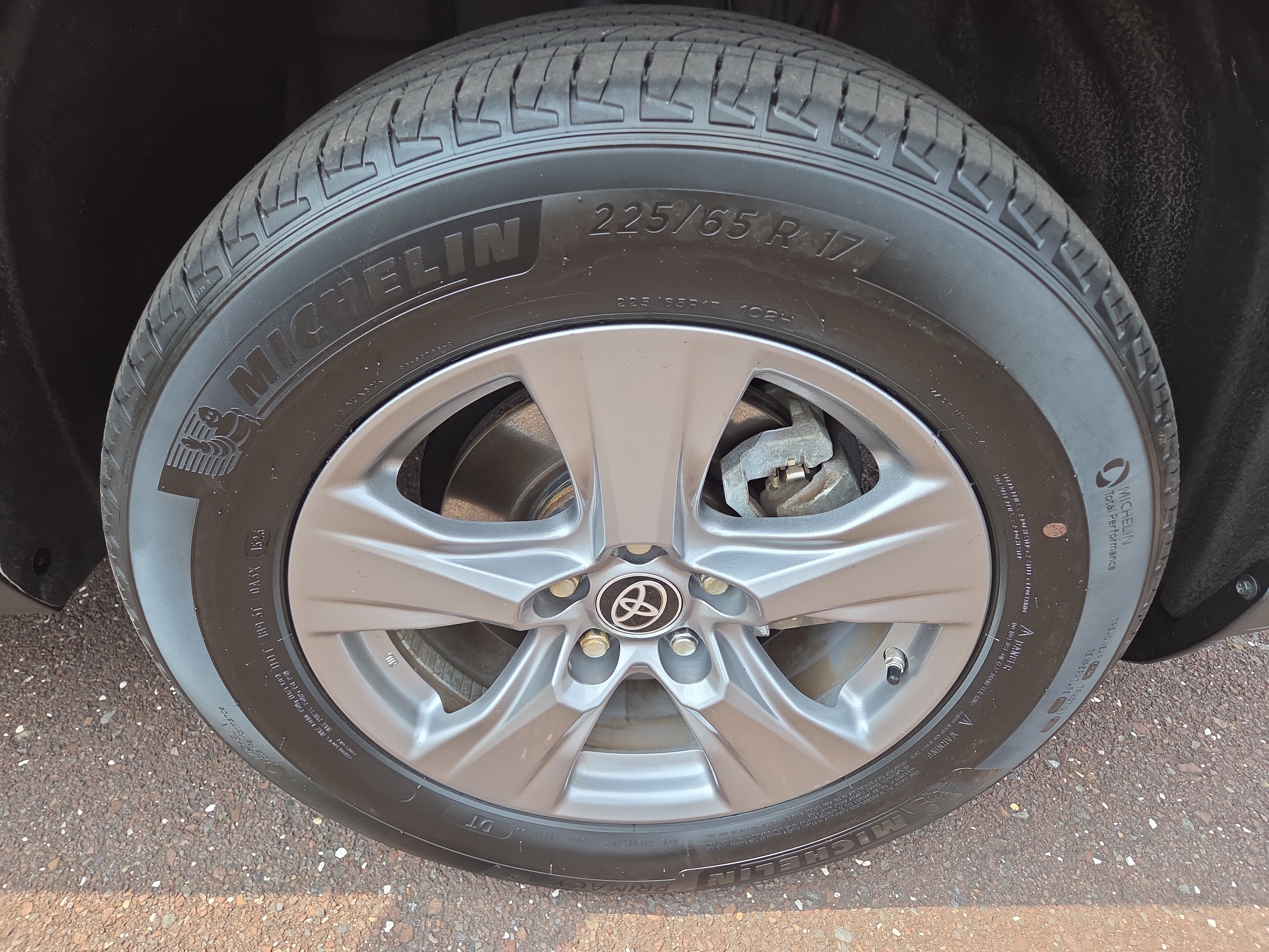 Certified 2023 Toyota RAV4 LE image 9