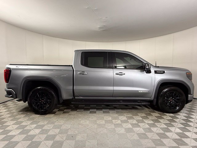 Used 2025 GMC Sierra 1500 Elevation w/ Elevation Premium Package AWD/4WD image 9