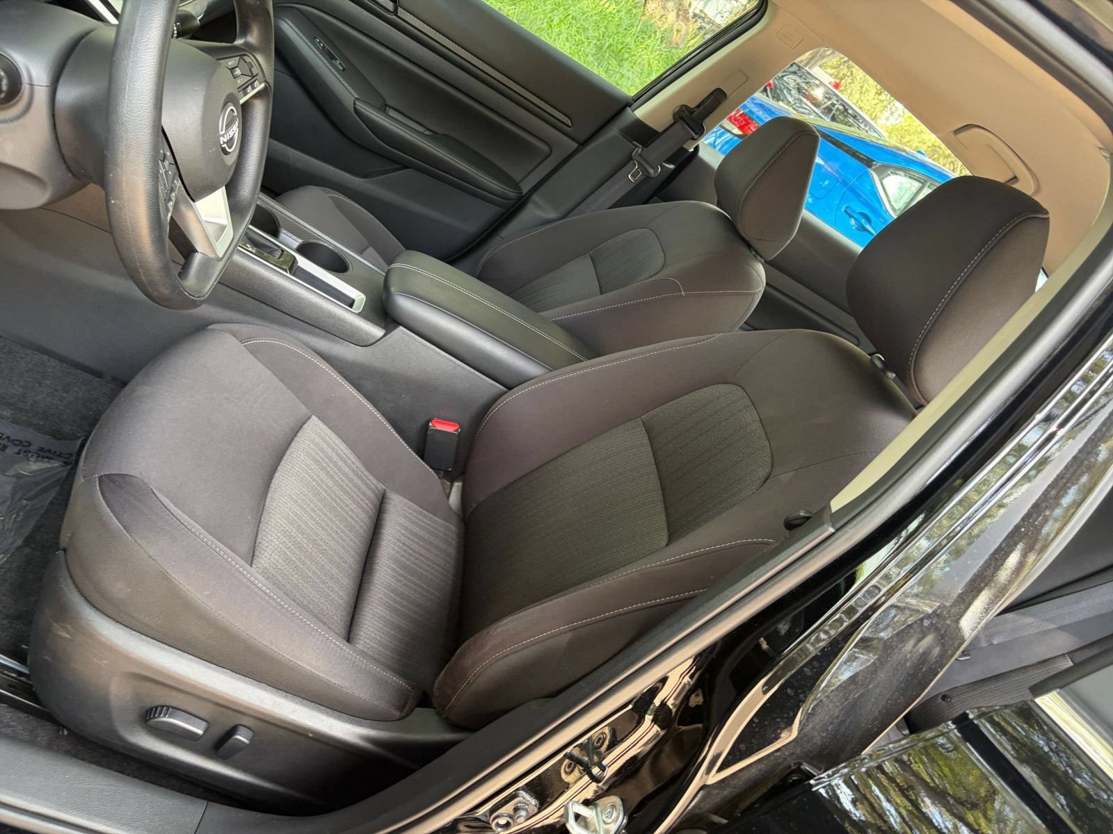 Used 2026 Nissan Altima 2.5 SV FWD image 36