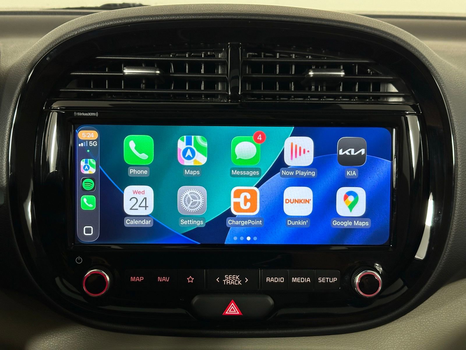 Used 2021 Kia Soul EX image 3