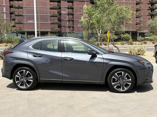New 2026 Lexus UX 300h FWD image 3