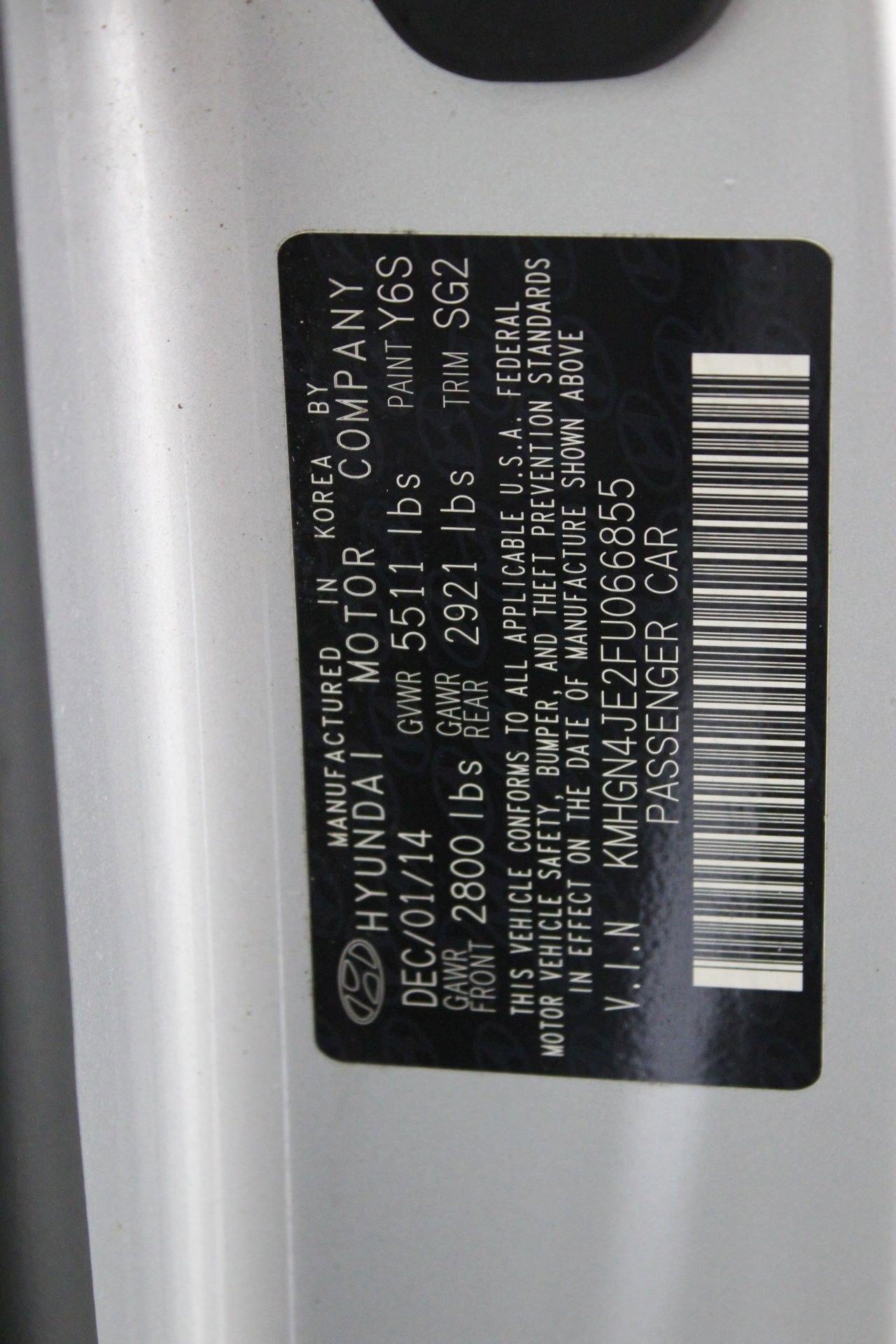 Used 2015 Hyundai Genesis 3.8 image 20