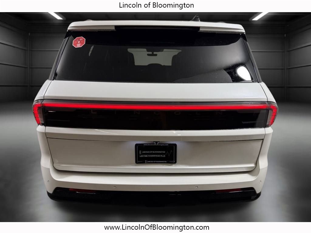 New 2025 Lincoln Navigator L Black Label image 5