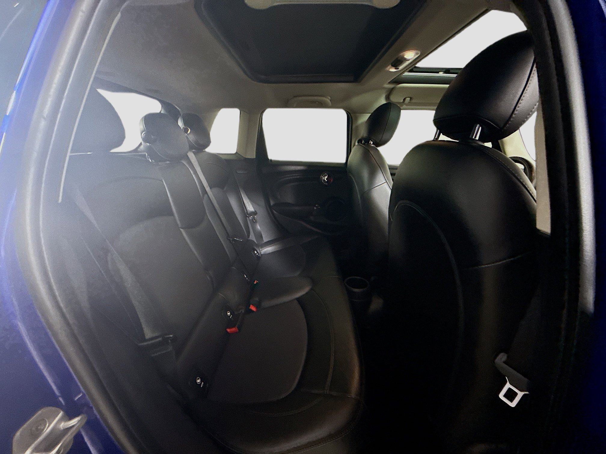 Used 2020 MINI Cooper 4-Door Hardtop image 27