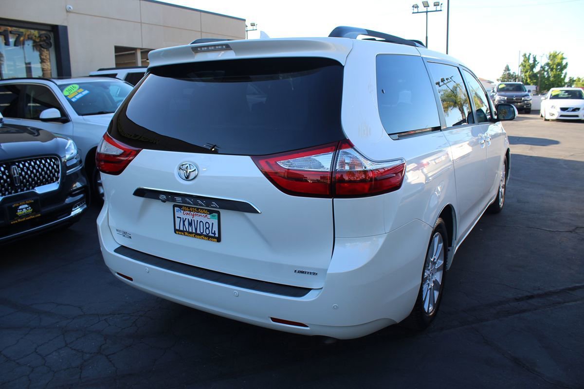 Used 2015 Toyota Sienna Limited Premium FWD image 7