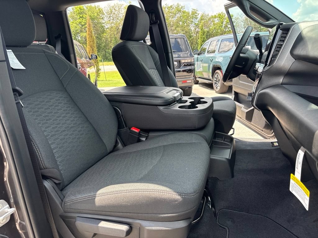 New 2026 RAM 3500 Tradesman AWD/4WD image 41