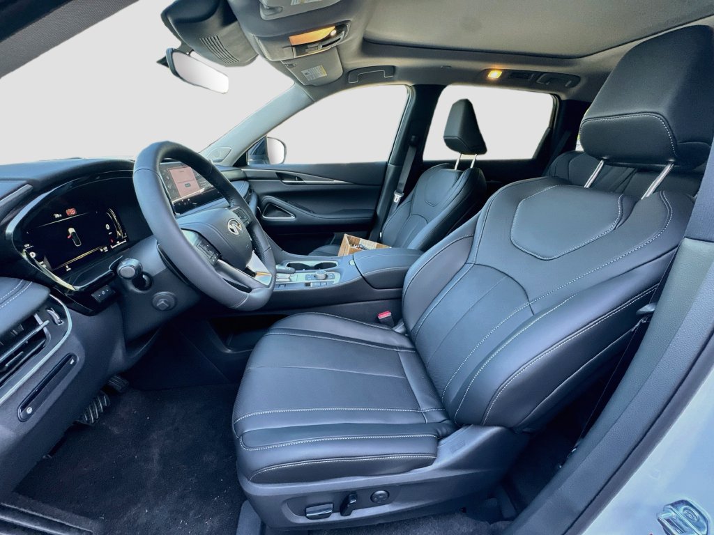 New 2027 INFINITI QX60 Luxe w/ Cargo Package FWD image 22