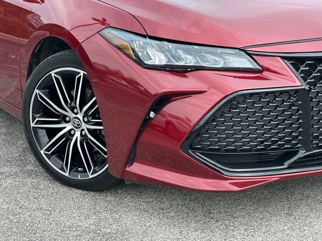 Used 2019 Toyota Avalon XSE w/ All Weather Liner Package FWD image 10