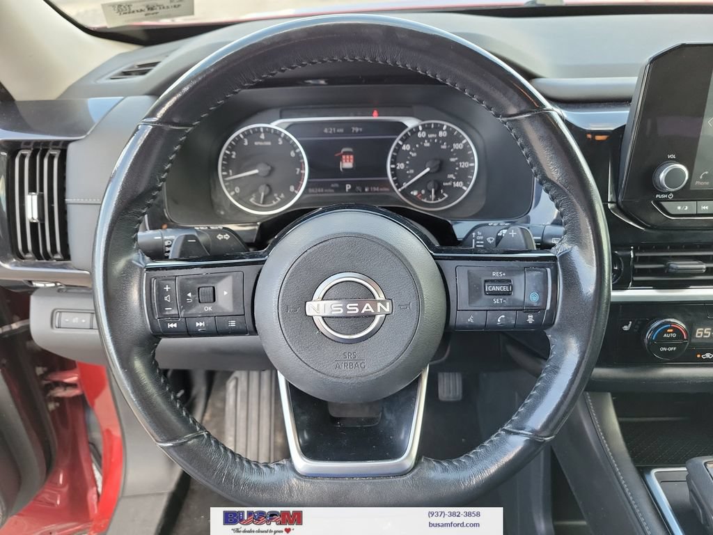Used 2022 Nissan Pathfinder SV AWD/4WD image 21