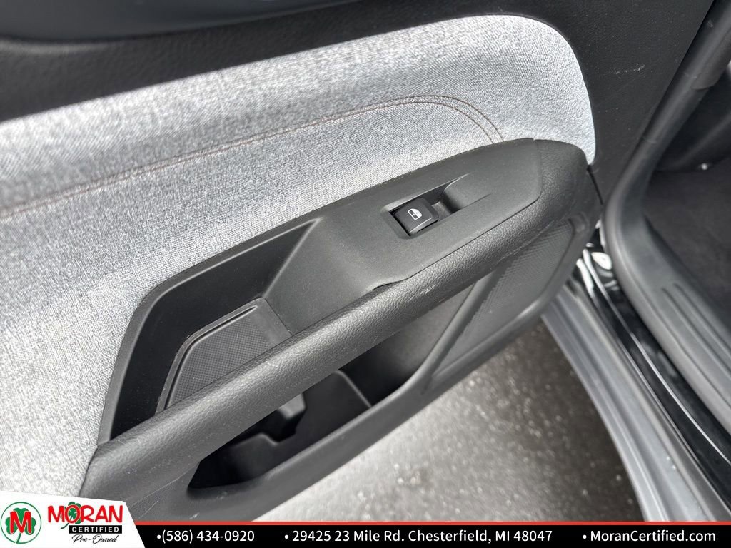 Used 2023 Jeep Compass Latitude image 21