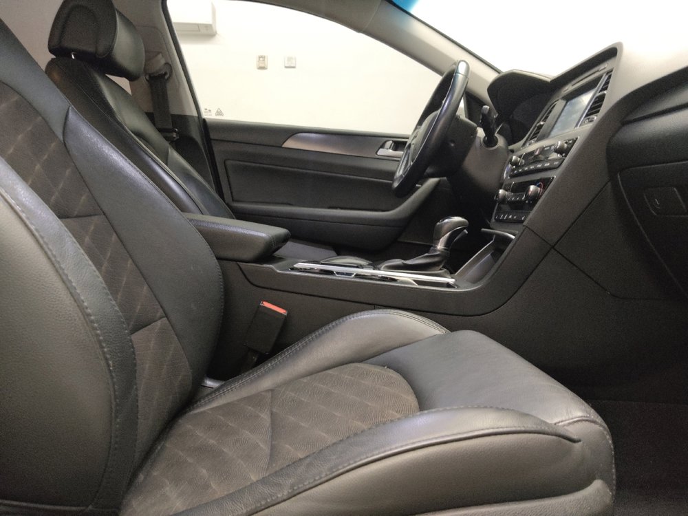 Used 2017 Hyundai Sonata Sport w/ Value Edition Package 02 FWD image 21